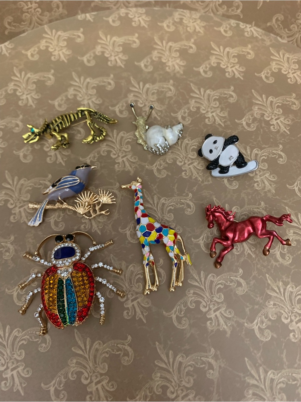 Animal Enamel 7 Pin Set! Giraffe, Panda, Horse, Bird, Dino, Bug & Snail ALL NEW!